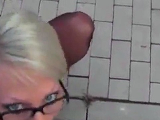 Outdoor POV Fuck mit deutsch blonden Amateur gf