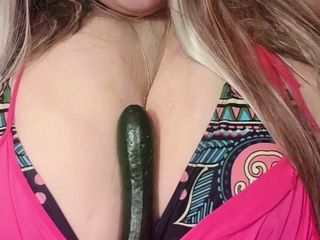Watch Susi in cocktaildress She is pounding with zucchini