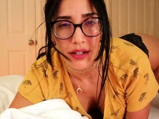 Wokies ASMR - Girlfriend helps you fall asleep