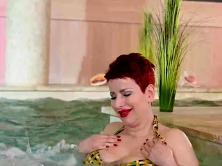 Busty MILF Lisa Pinelli in an Intimate Solo Scene