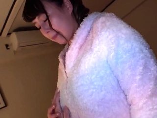 Japanese amateur Asian big boobs mother
