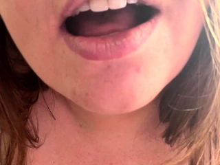 Brunette Solo Webcam Masturbation