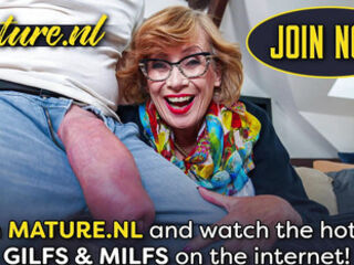 Hot Stepmom Valentina Ross Has a Good Time With Her Stepson