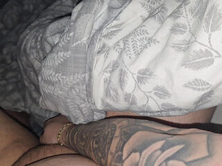 Step mom tattooed hand slip into step son dick without shame