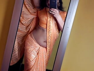 ??BEST glorious body BHABHI demonstrating DEEP belly button AND immense mammories