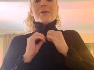 Close up MiLF getting it in the ass