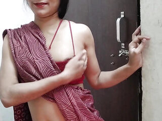 Chachi ko ghar me band kar ke pel diya