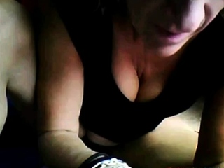 Mamie, une grosse envie en webcam