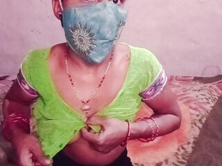 Sister-in-law was alone in the house, enjoying by putting the machine in the bur