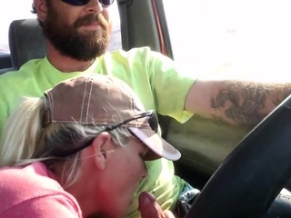 Sukie Rae gives a oral while driving. Part 1